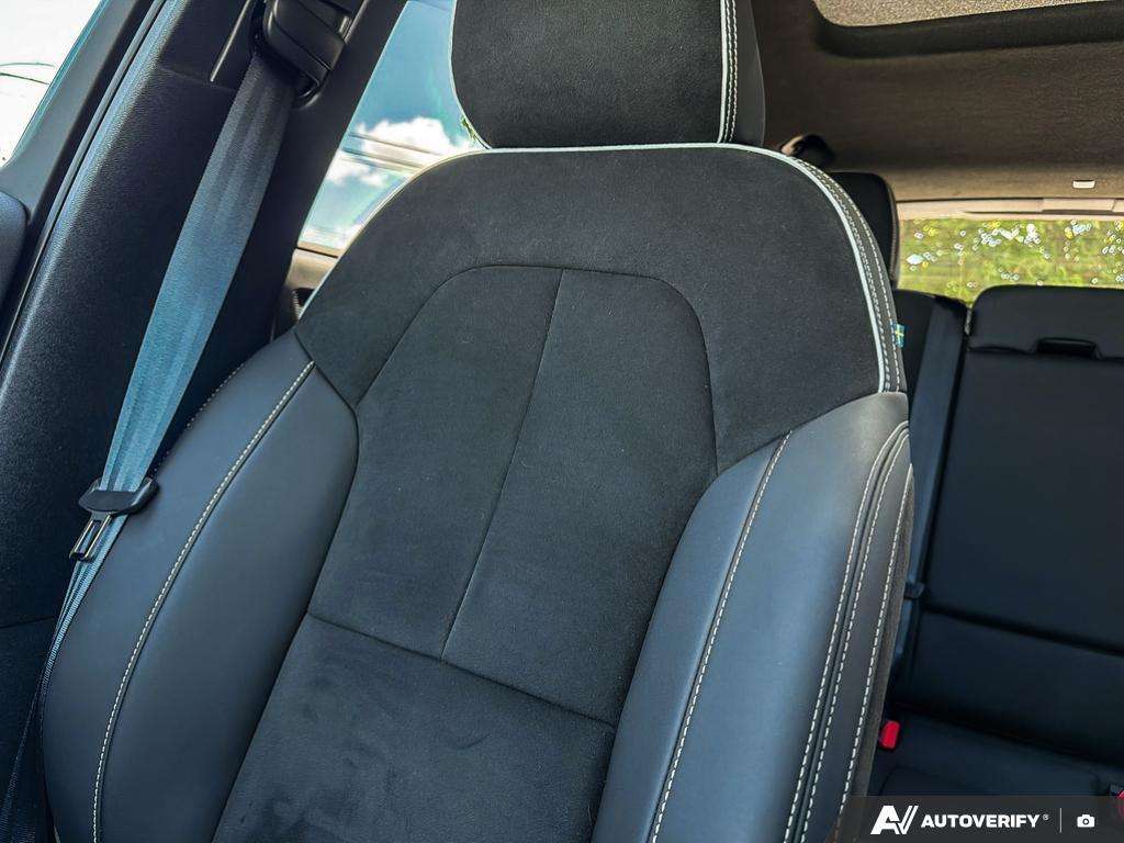 2024 Volvo XC40 Twin Plus thumb 19