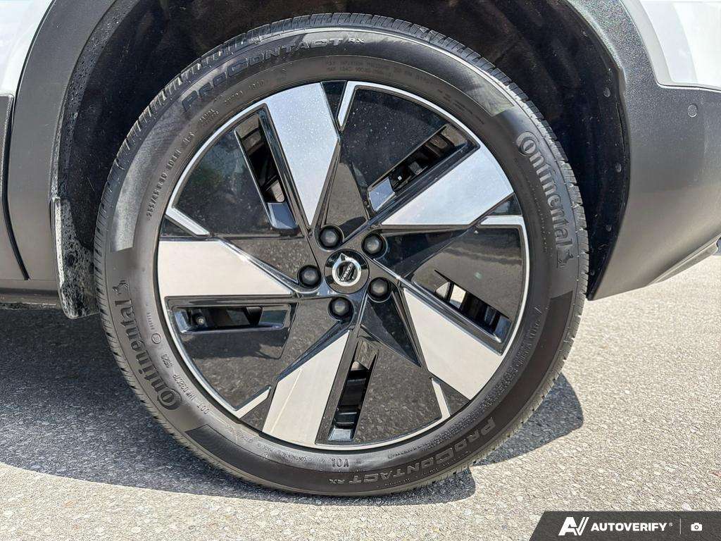2024 Volvo XC40 Twin Plus thumb 6