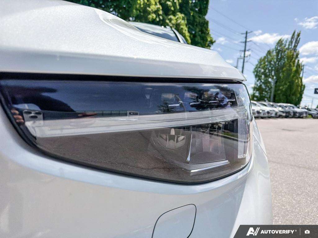 2024 Volvo XC40 Twin Plus thumb 7