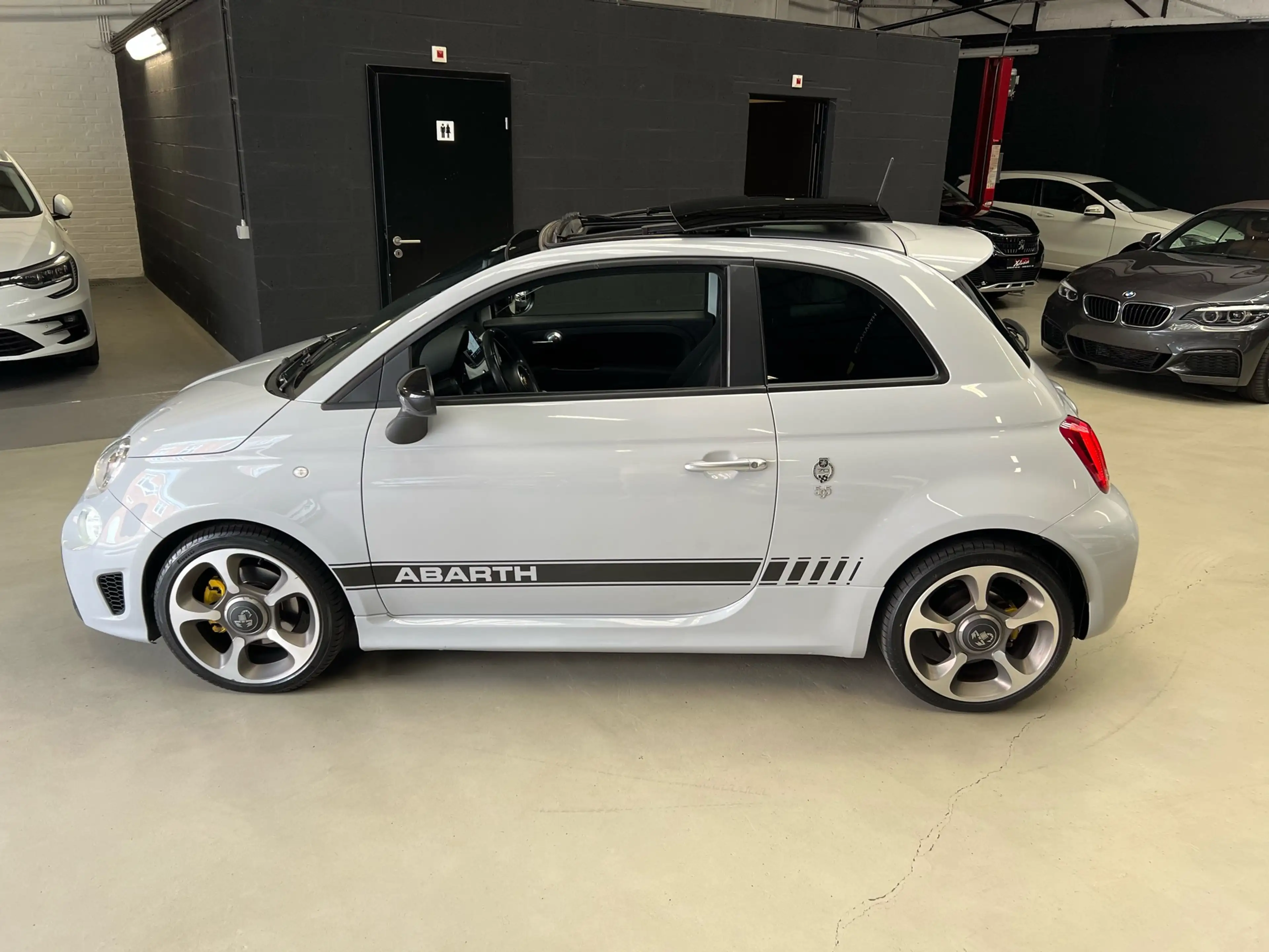 Abarth 595 1.4 T-Jet *TOIT OUVRANT*GRIS NARDO*GARANTIE* — photo 14