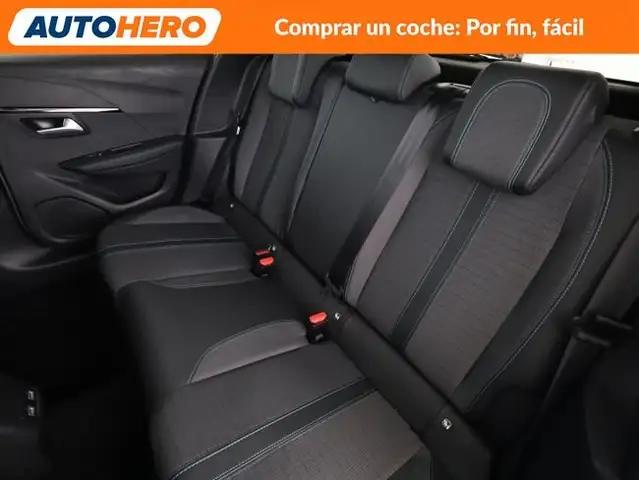 Peugeot 208 view 15