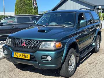 2.5 TD GLS 2004 5-Persoons 181.000 KM
