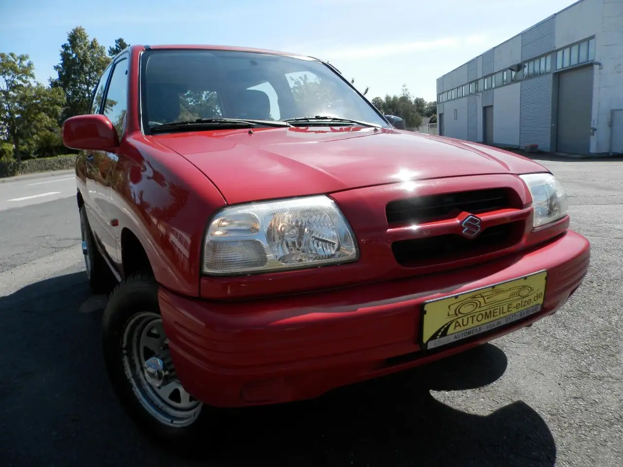 Suzuki Grand Vitara 3-trg. 1.6 Comfort"4WD-L"TÜV-7/27, foto 1