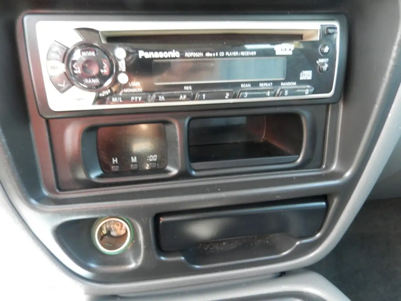 Suzuki Grand Vitara 3-trg. 1.6 Comfort"4WD-L"TÜV-7/27, foto 8