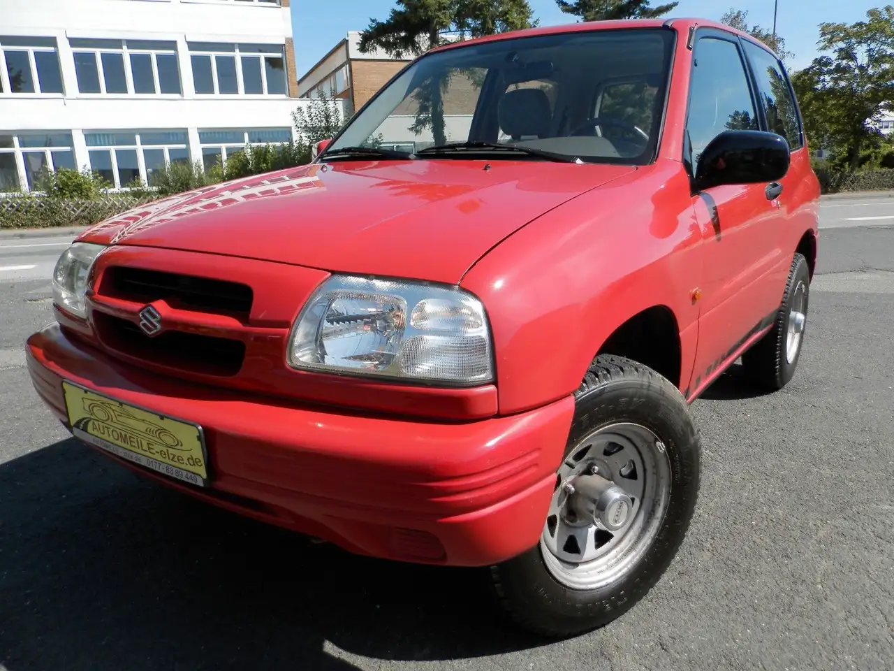 Suzuki Grand Vitara 3-trg. 1.6 Comfort"4WD-L"TÜV-7/27, foto 2