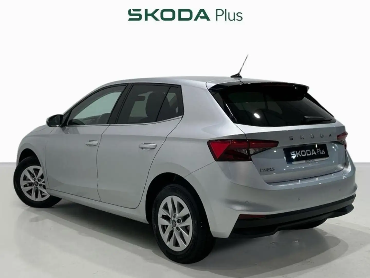 Skoda Fabia 1.0 TSI Selection DSG 85kW Gris - 2