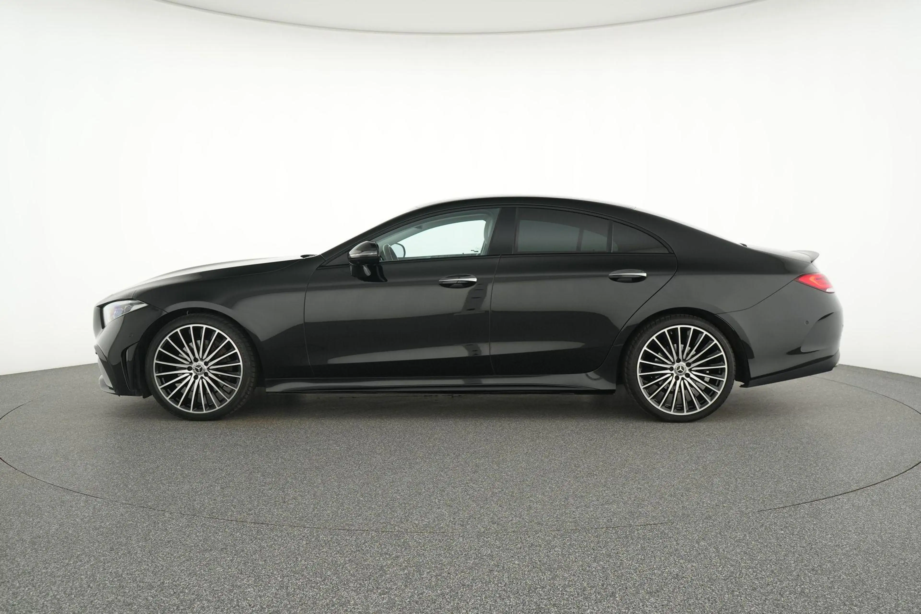 Mercedes-Benz CLS 220 d AMG Line + LEDER + OPEN DAK + MULTIBEAM + CARPLA — photo 8