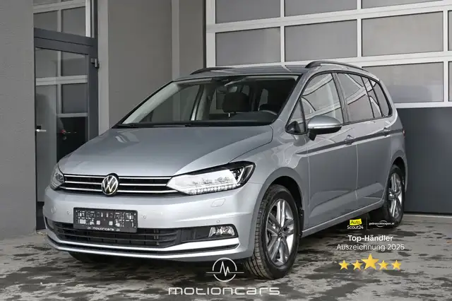 Volkswagen Touran 1.5 TSI BMT/Start-Stopp Friends 7 Sitze EXP € 27.