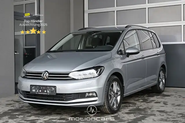 Volkswagen Touran 1.5 TSI BMT/Start-Stopp Friends 7 Sitze EXP € 29.