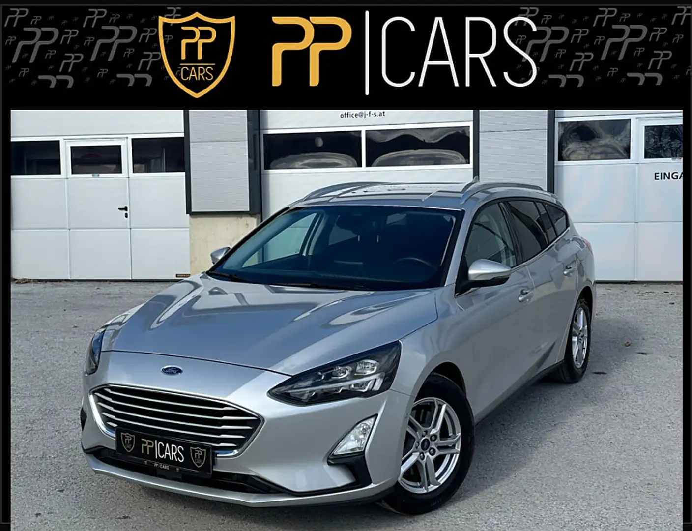 Ford Focus Traveller 1,5 EcoBlue Cool & Connect *RESERVIERT* Silber - 1