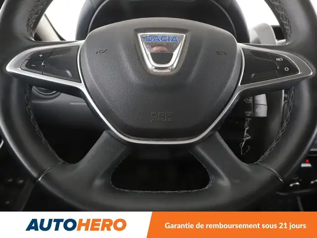 Dacia Duster view 19
