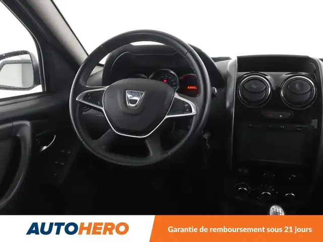 Dacia Duster view 13