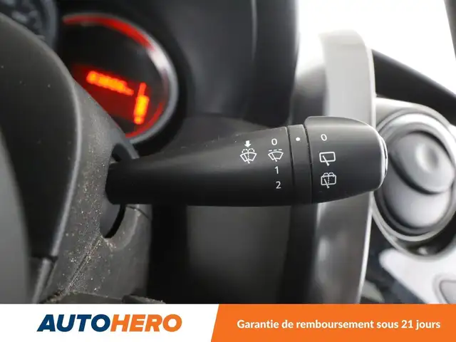 Dacia Duster view 26