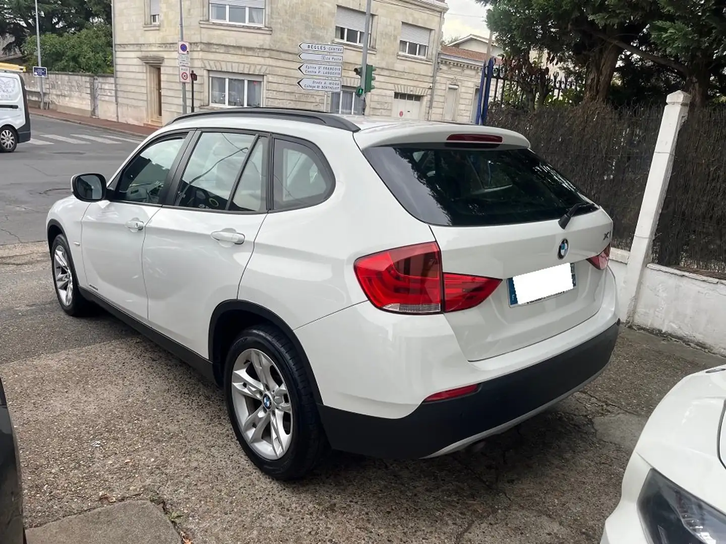 BMW X1 X1 xDrive 18d 143 ch Confort - 2