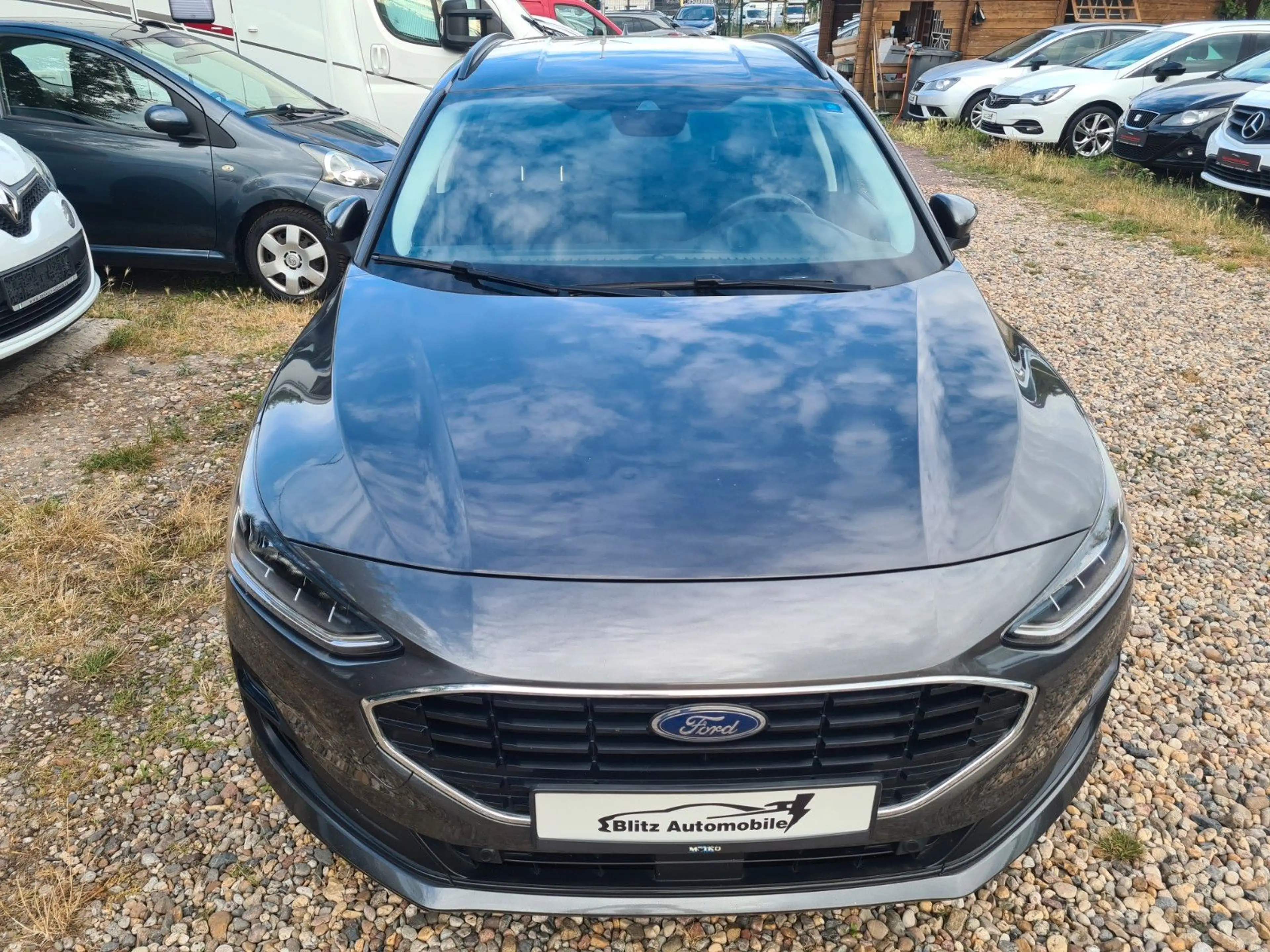 Ford Focus Turnier 1.5 88KW Cool & Connect Automatik — photo 2