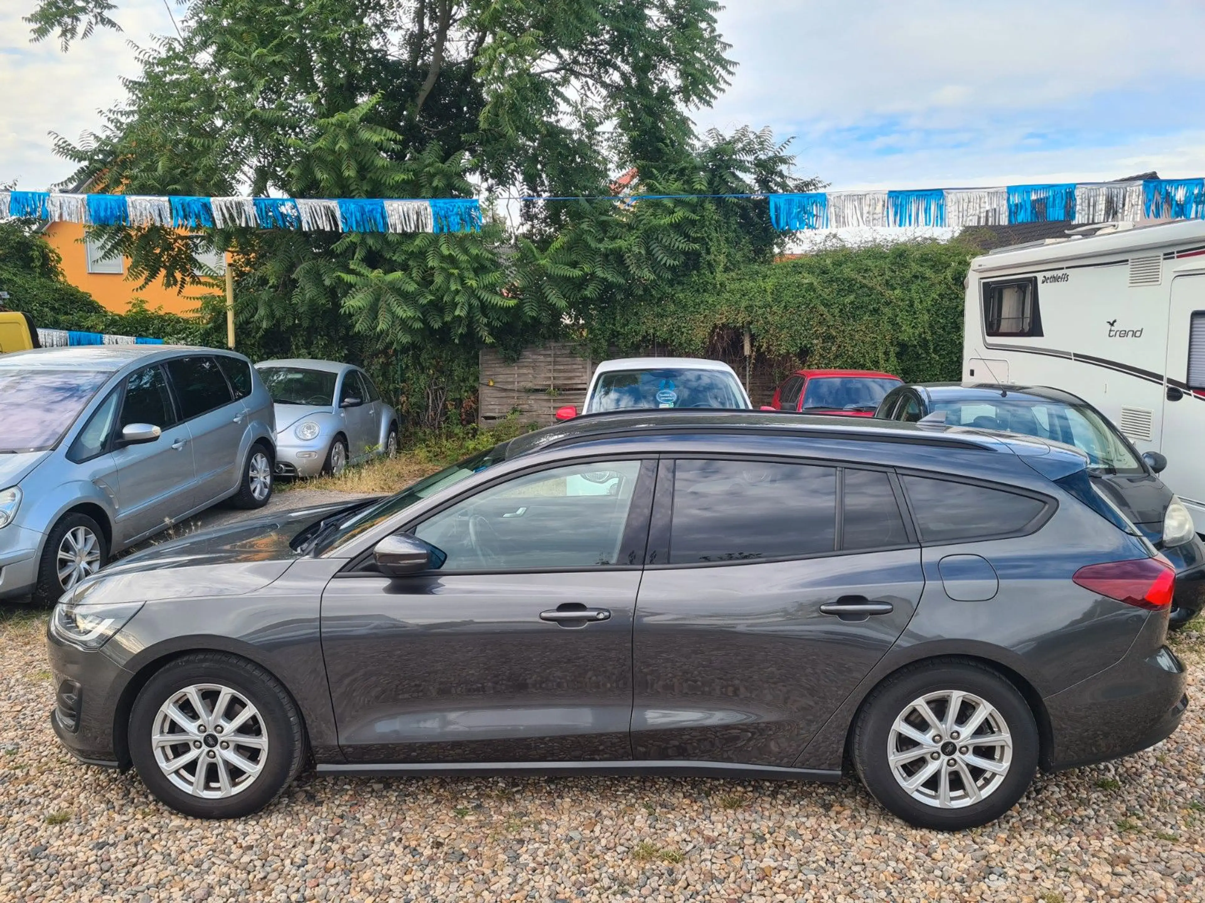 Ford Focus Turnier 1.5 88KW Cool & Connect Automatik — photo 4