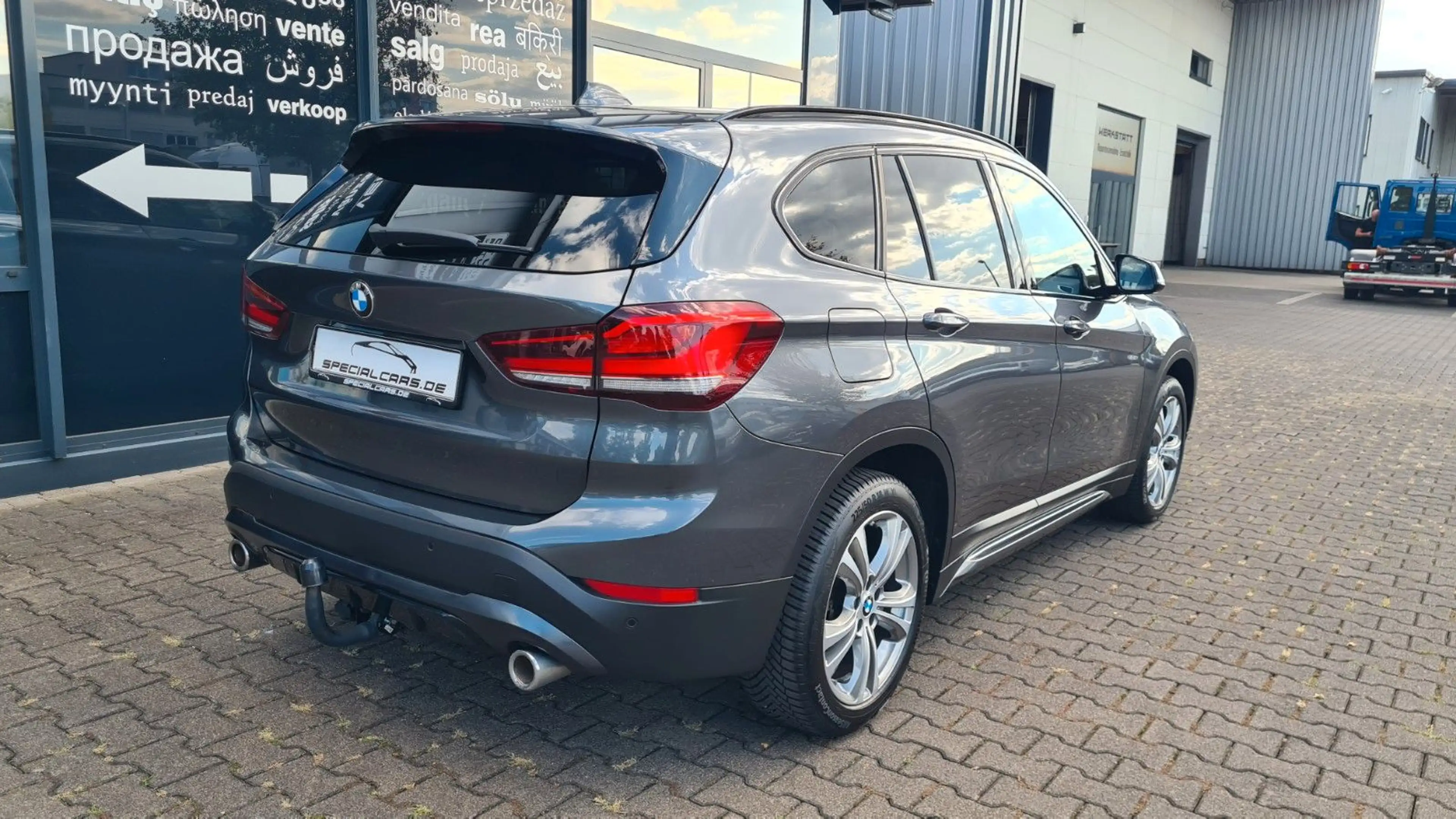BMW X1 xDrive 20 d Sport Line - HUD - SHADOW - AHK - — photo 8