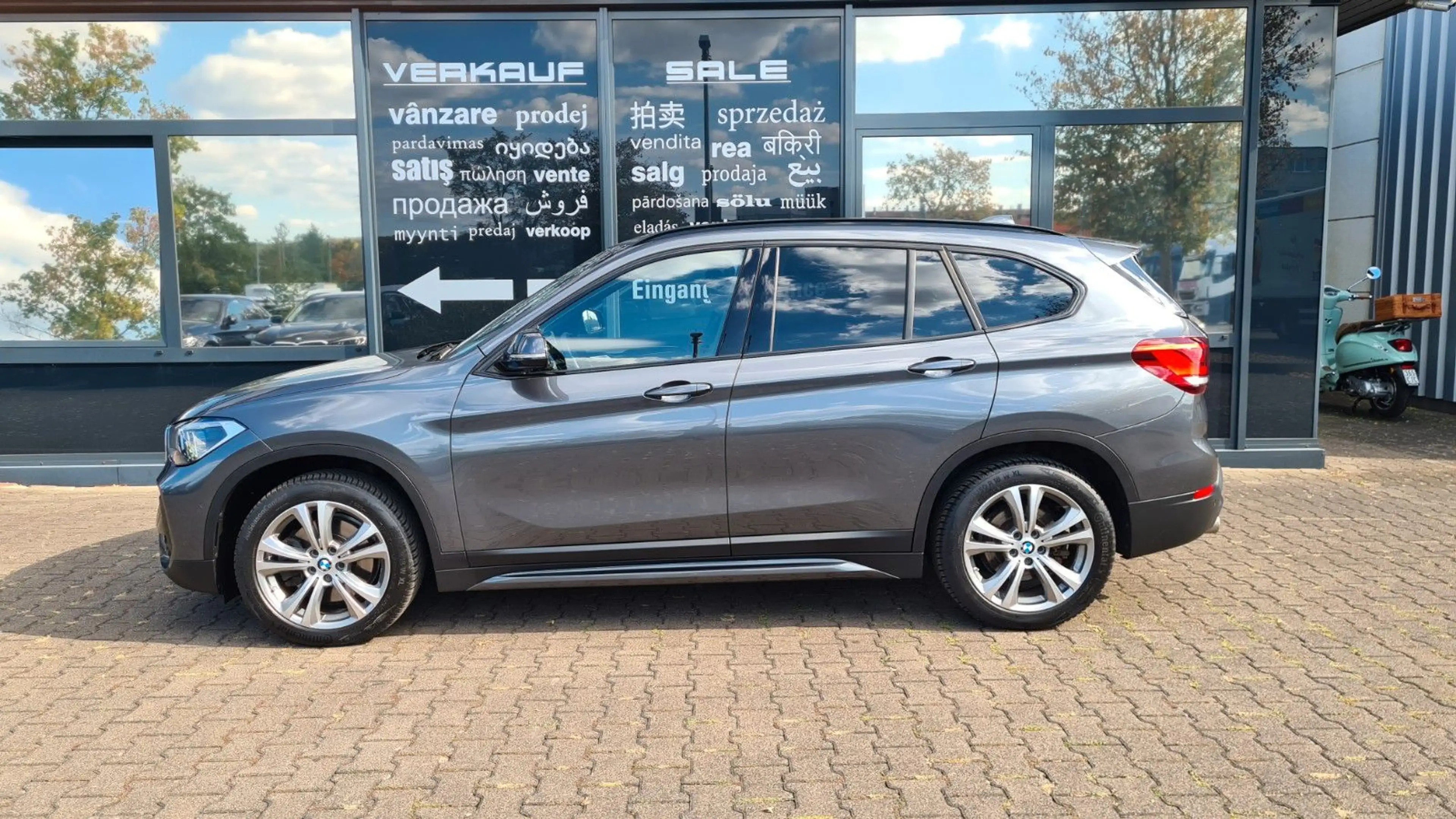 BMW X1 xDrive 20 d Sport Line - HUD - SHADOW - AHK - — photo 4