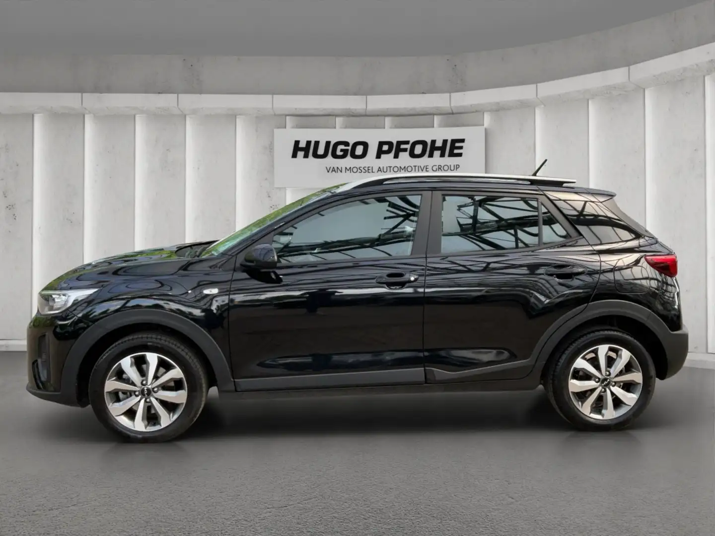 Kia Stonic 1.0 T-GDI Pure Navi SHZ PDC Schwarz - 2