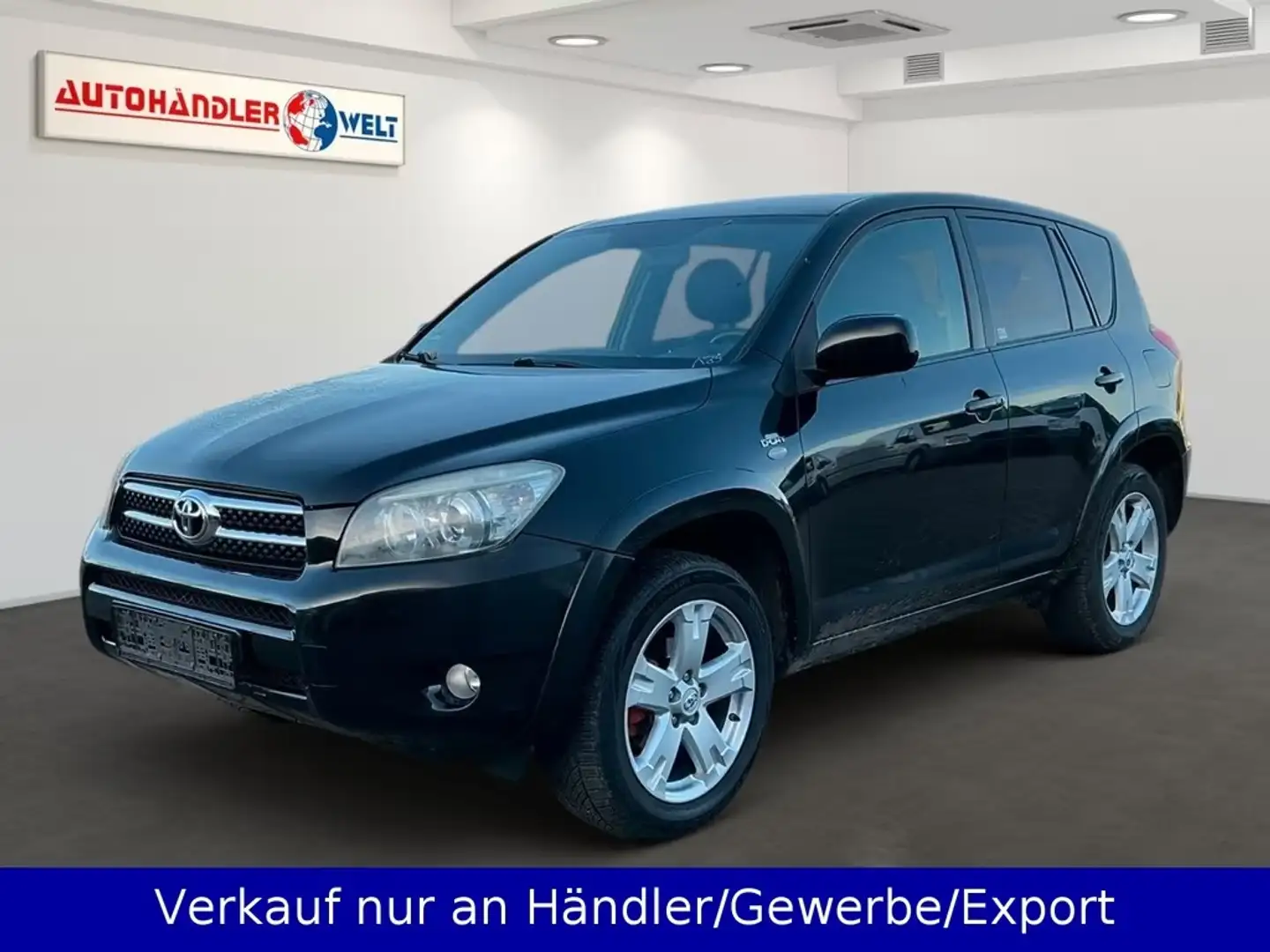 Toyota RAV 4 2.2D-CAT Executive Cross Sport Aut. Schwarz - 1