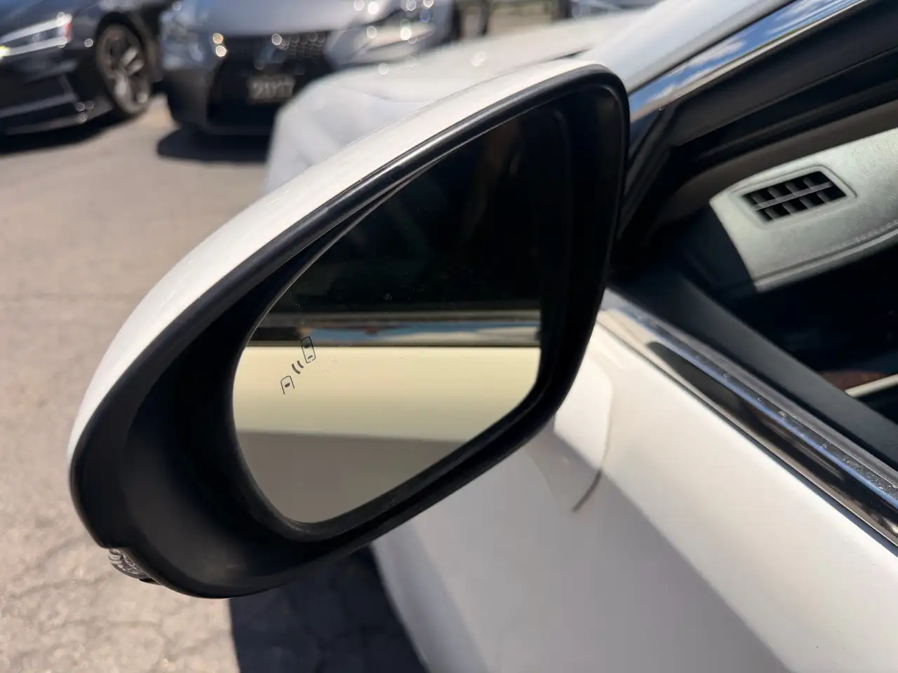 Lexus ES снимка Lexus ES