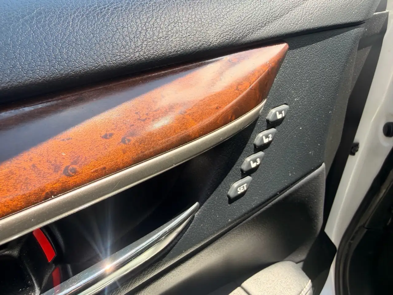 Lexus ES снимка Lexus ES