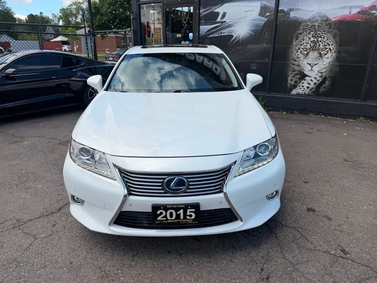 Lexus ES снимка Lexus ES