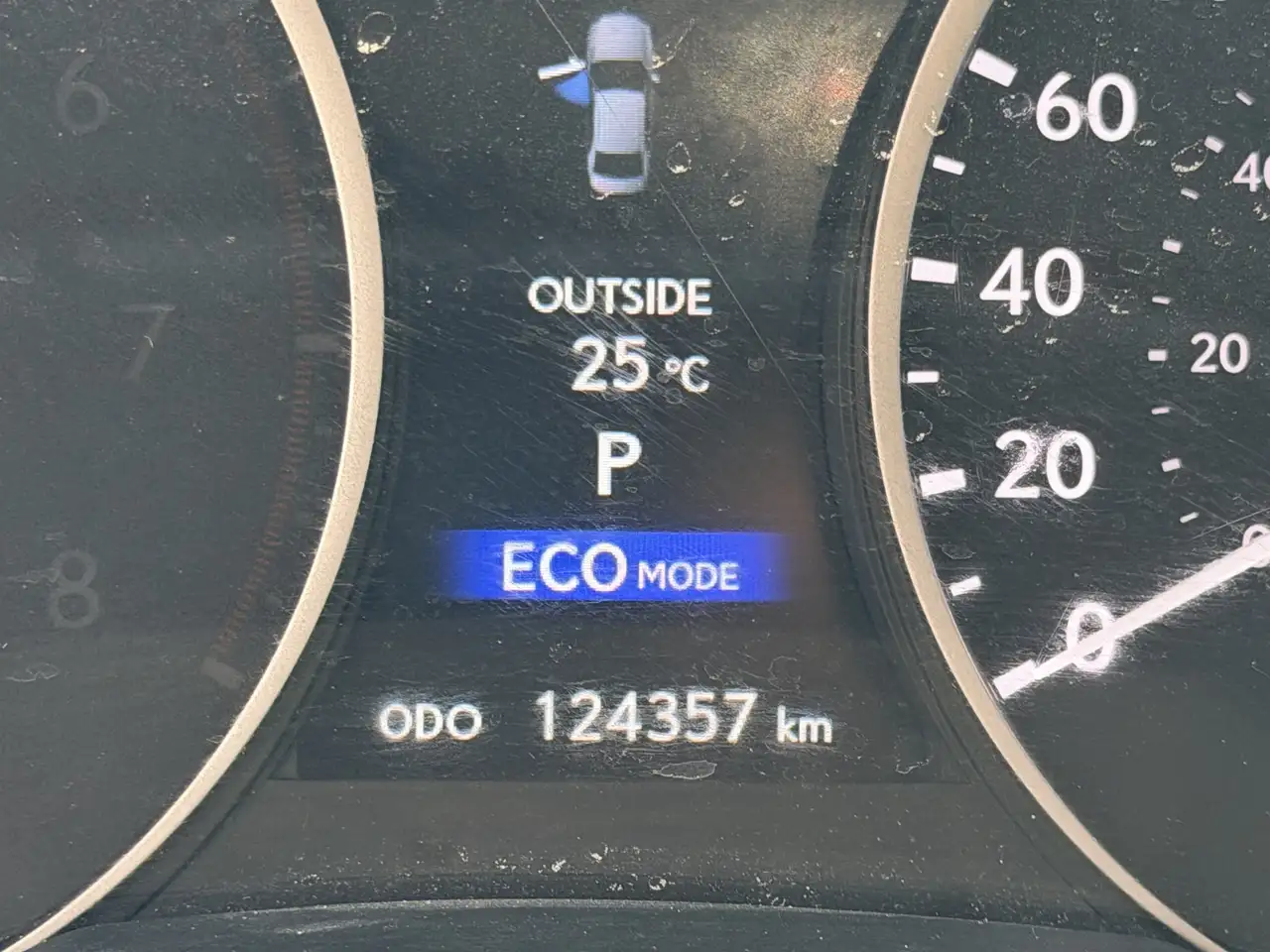 Lexus ES снимка Lexus ES