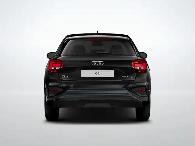 Audi Q2 view 4