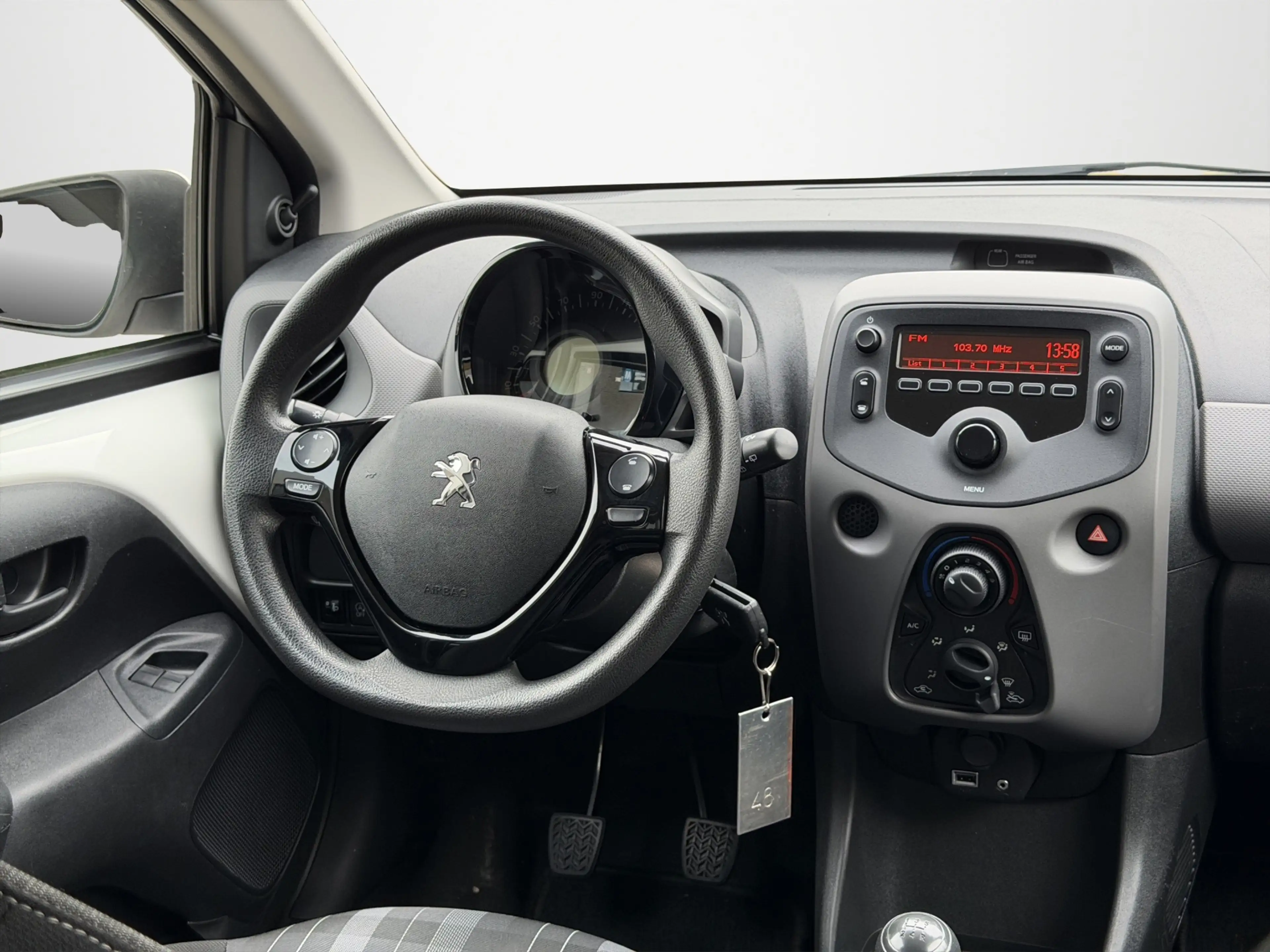 Peugeot 108 1.0 e-VTi Active TOP! Airco|NAP|Nieuwe APK| — photo 3