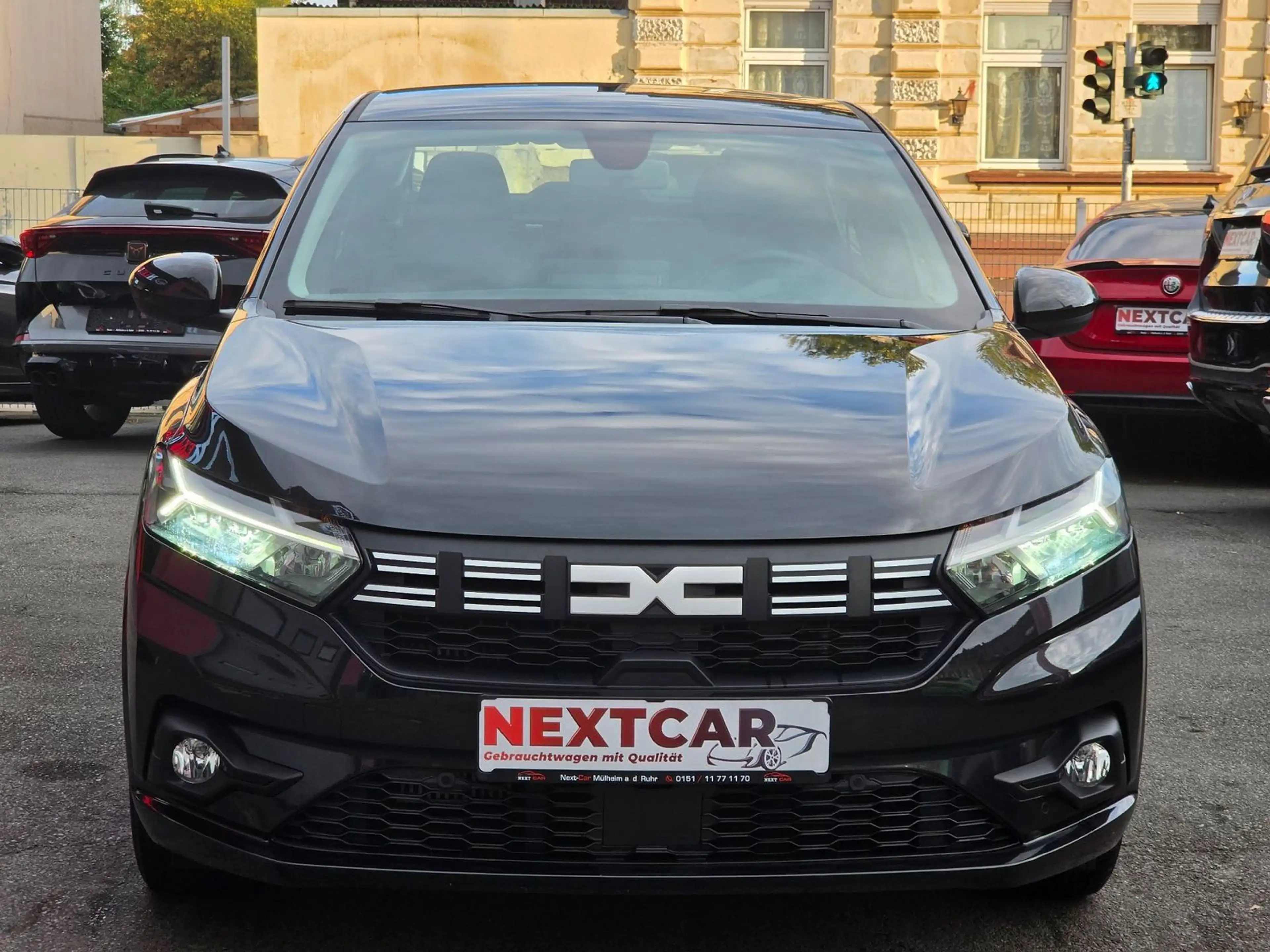Dacia Logan III 1,0 TCe 90|Auto| Black Edition|1Hand| — photo 2