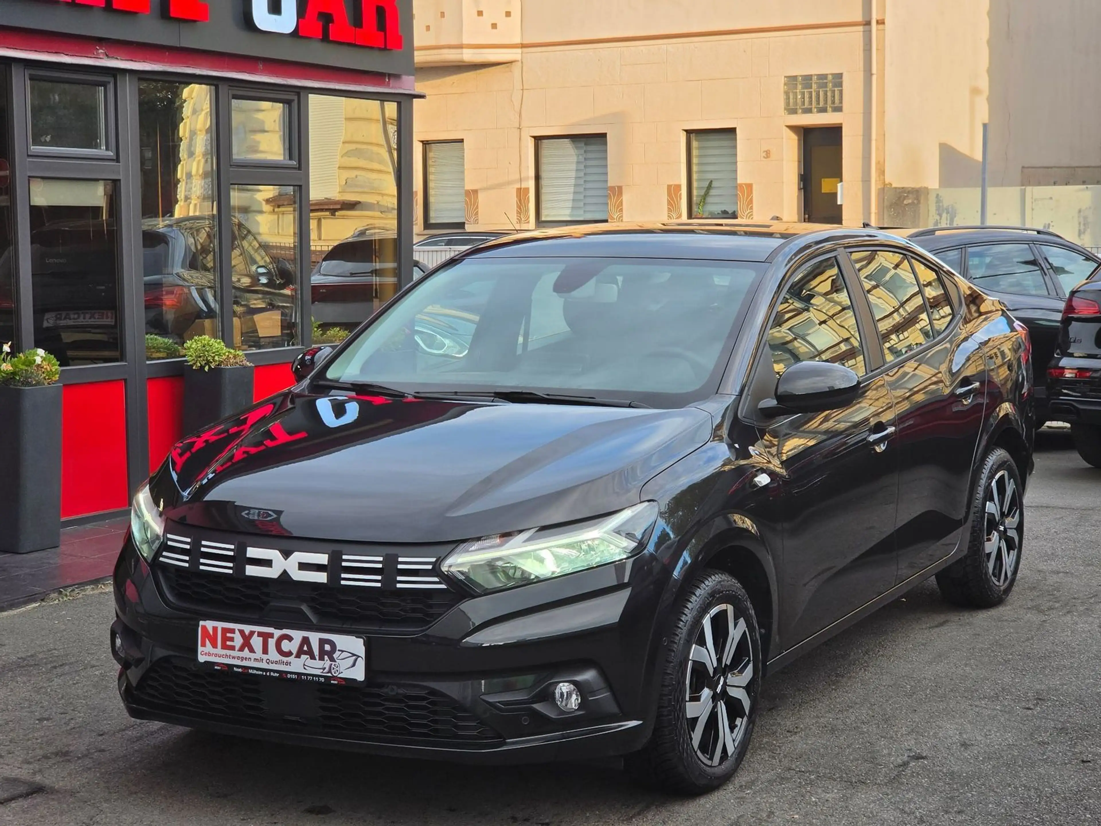 Dacia Logan III 1,0 TCe 90|Auto| Black Edition|1Hand| — photo 4