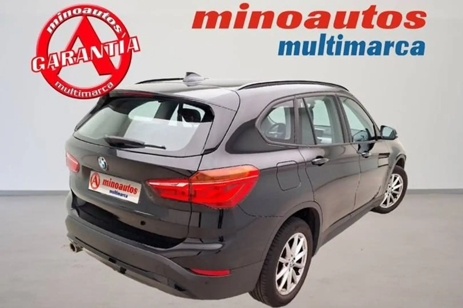 BMW X1 SDRIVE18I 136 CV DESIGN Negro - 2