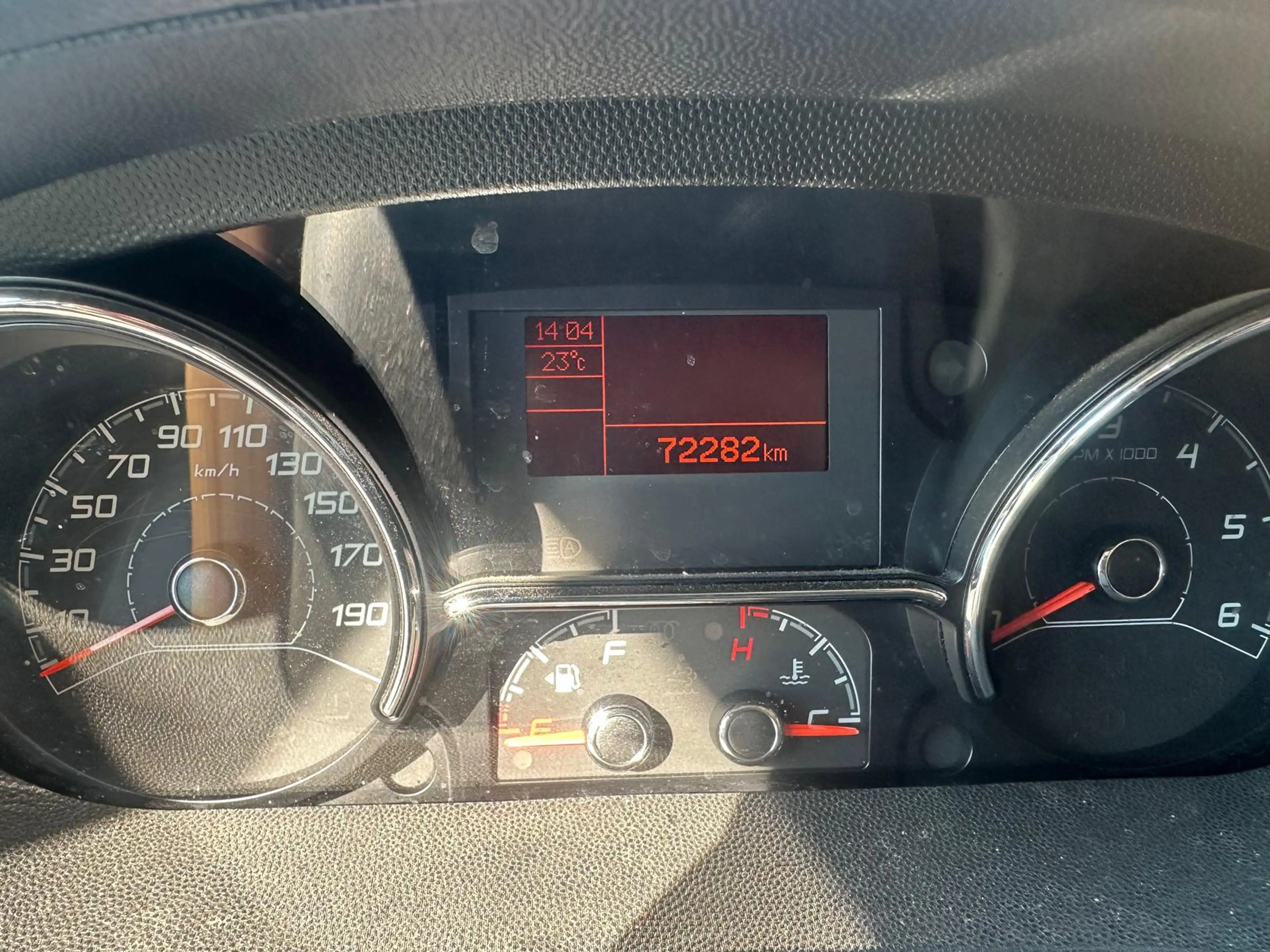 Citroen Jumper 35 L4H3 Control Heavy BlueHDi 140 Start — photo 13