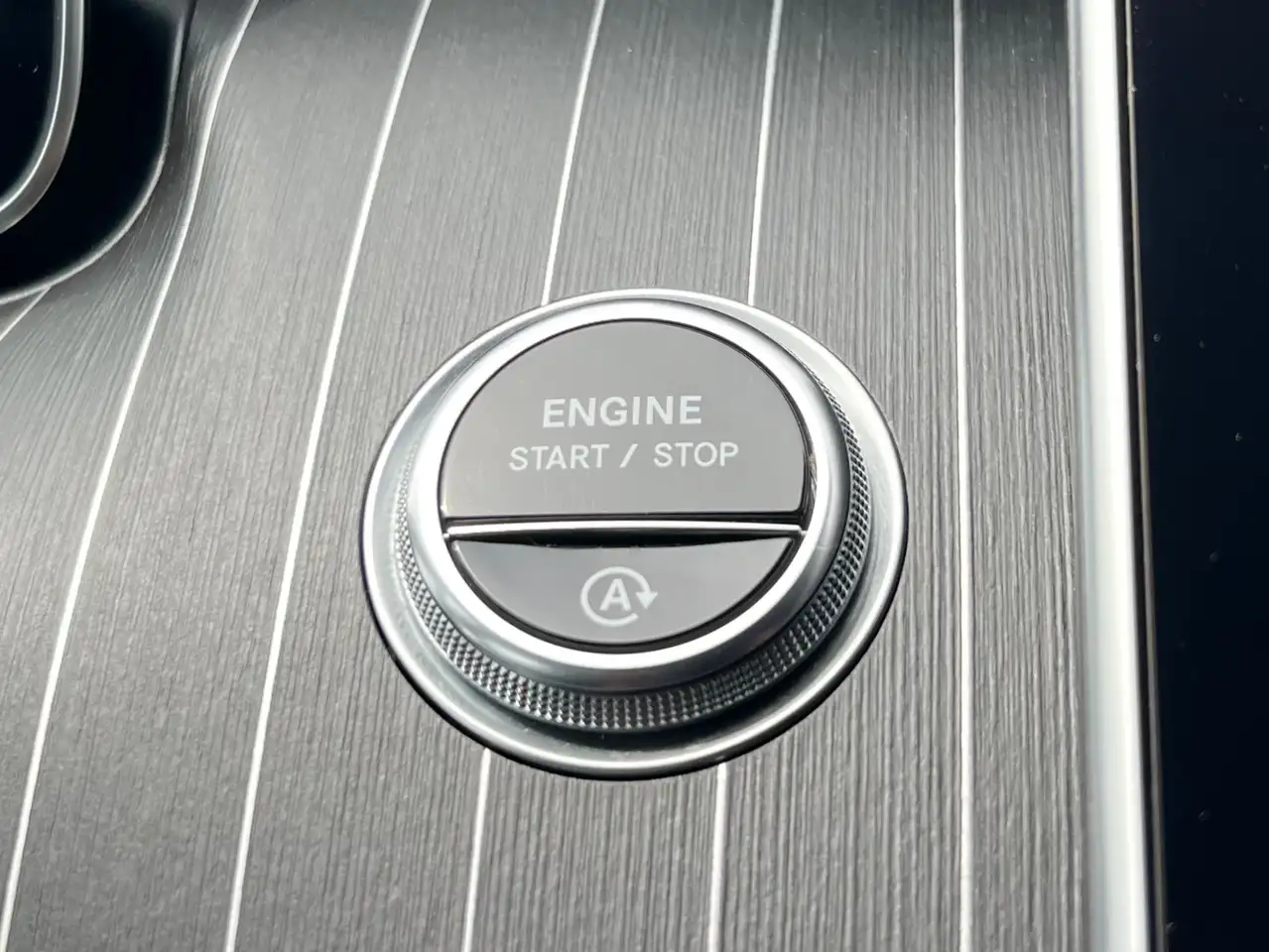 Mercedes-Benz C-Class D 200CV / Pack AMG / Gris MAGNO MAT / Pack NIGHT / FULL, миниатюра 29