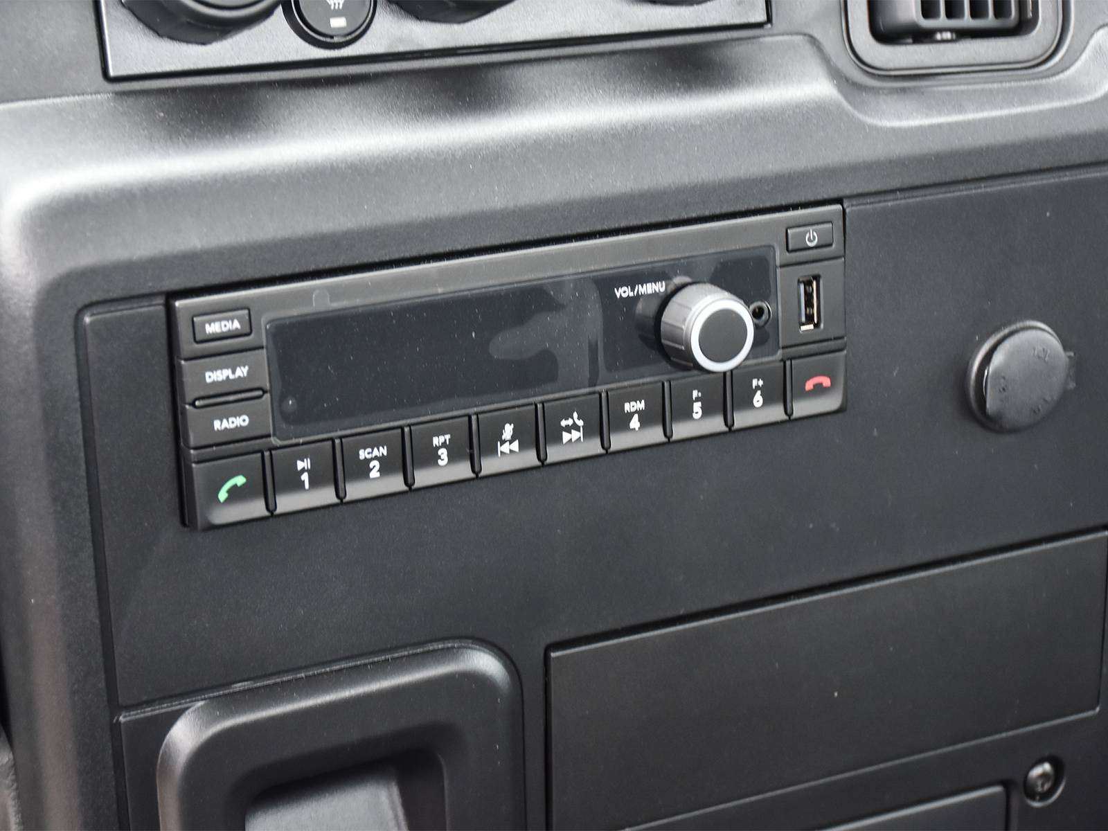 2027 International MV607
