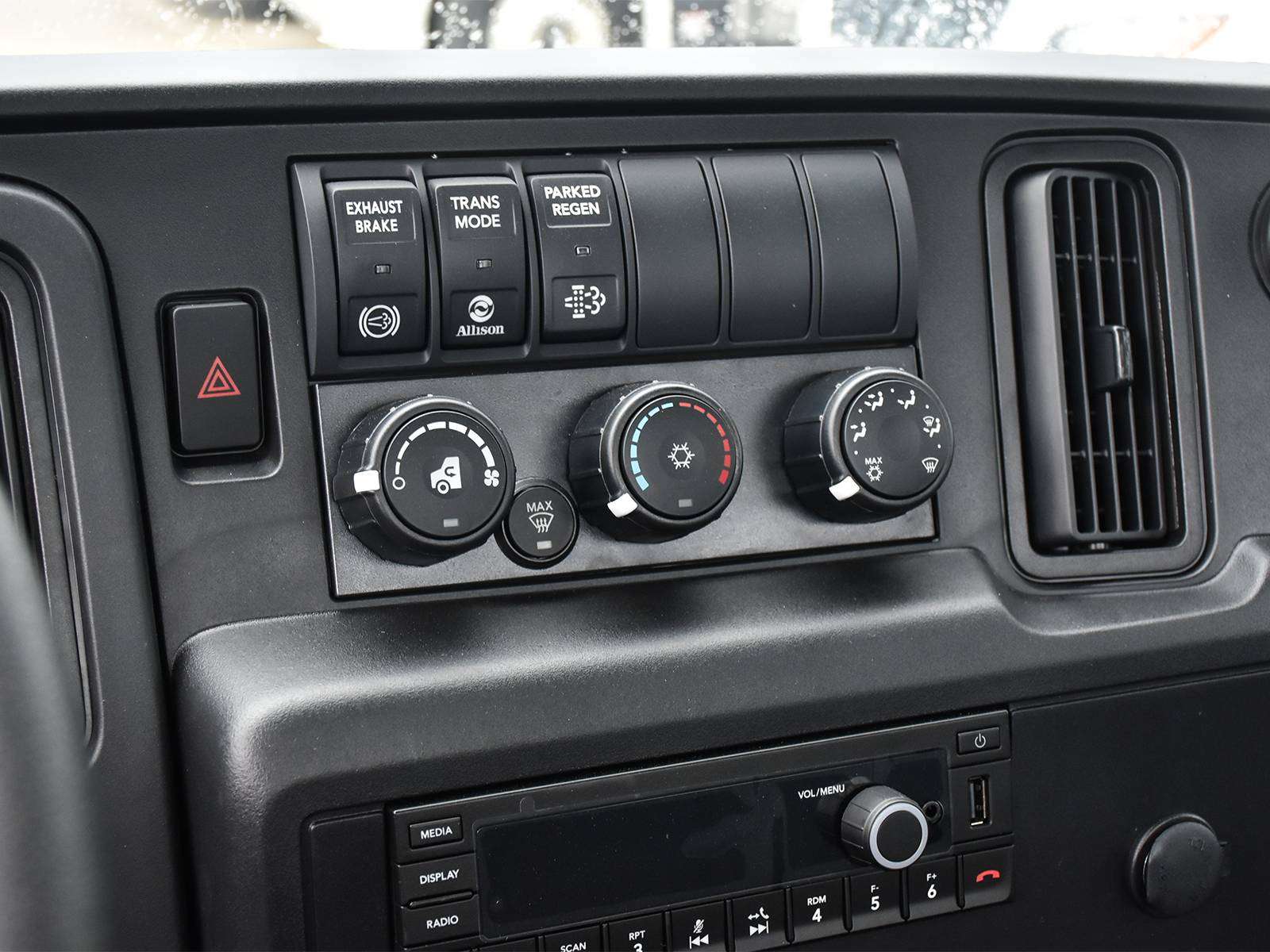 2027 International MV607
