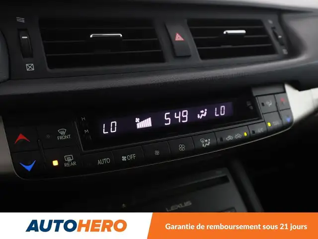 Lexus CT view 29