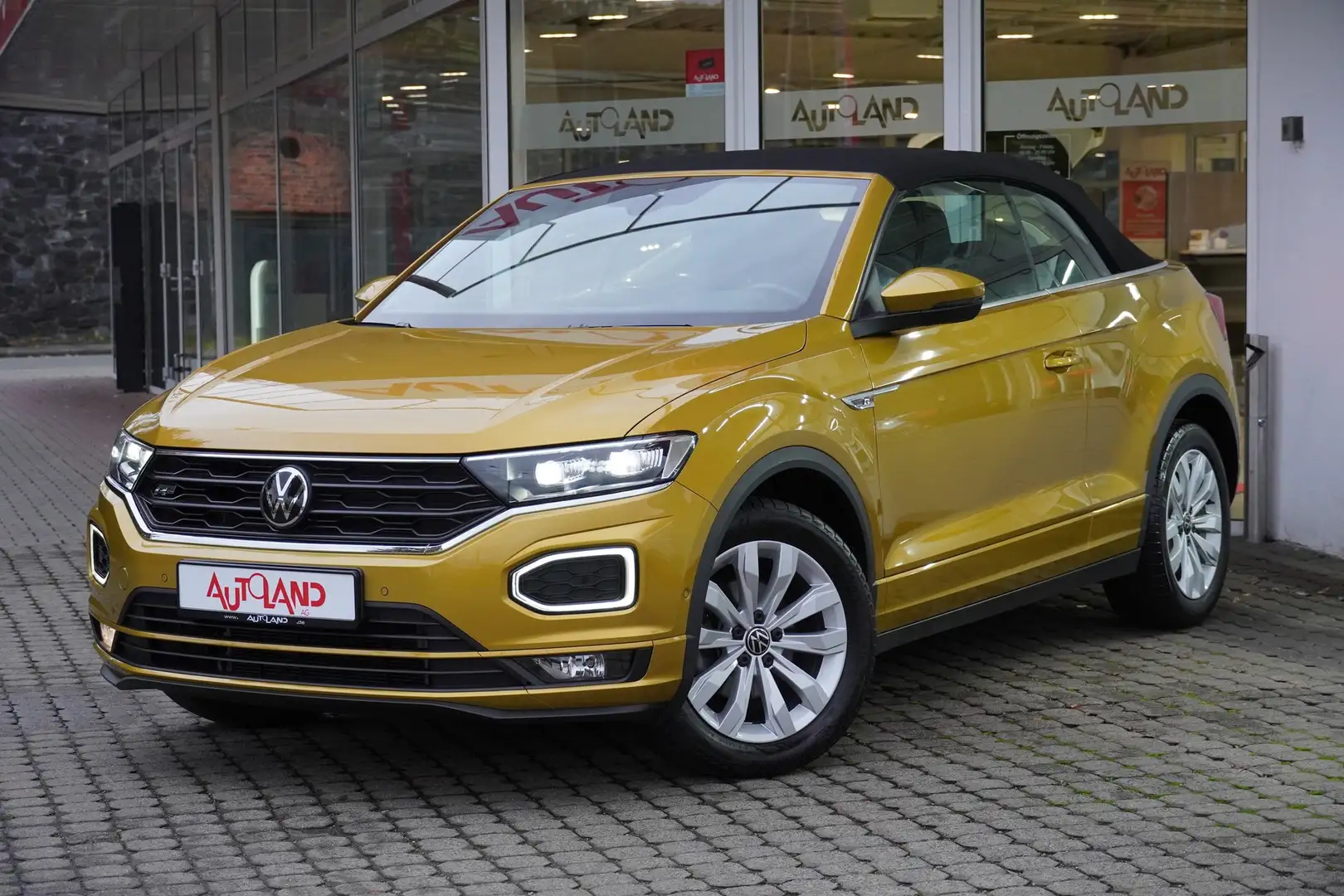 Volkswagen T-Roc Cabriolet 1.5 TSI R-Line LED Navi Beats Gold - 2