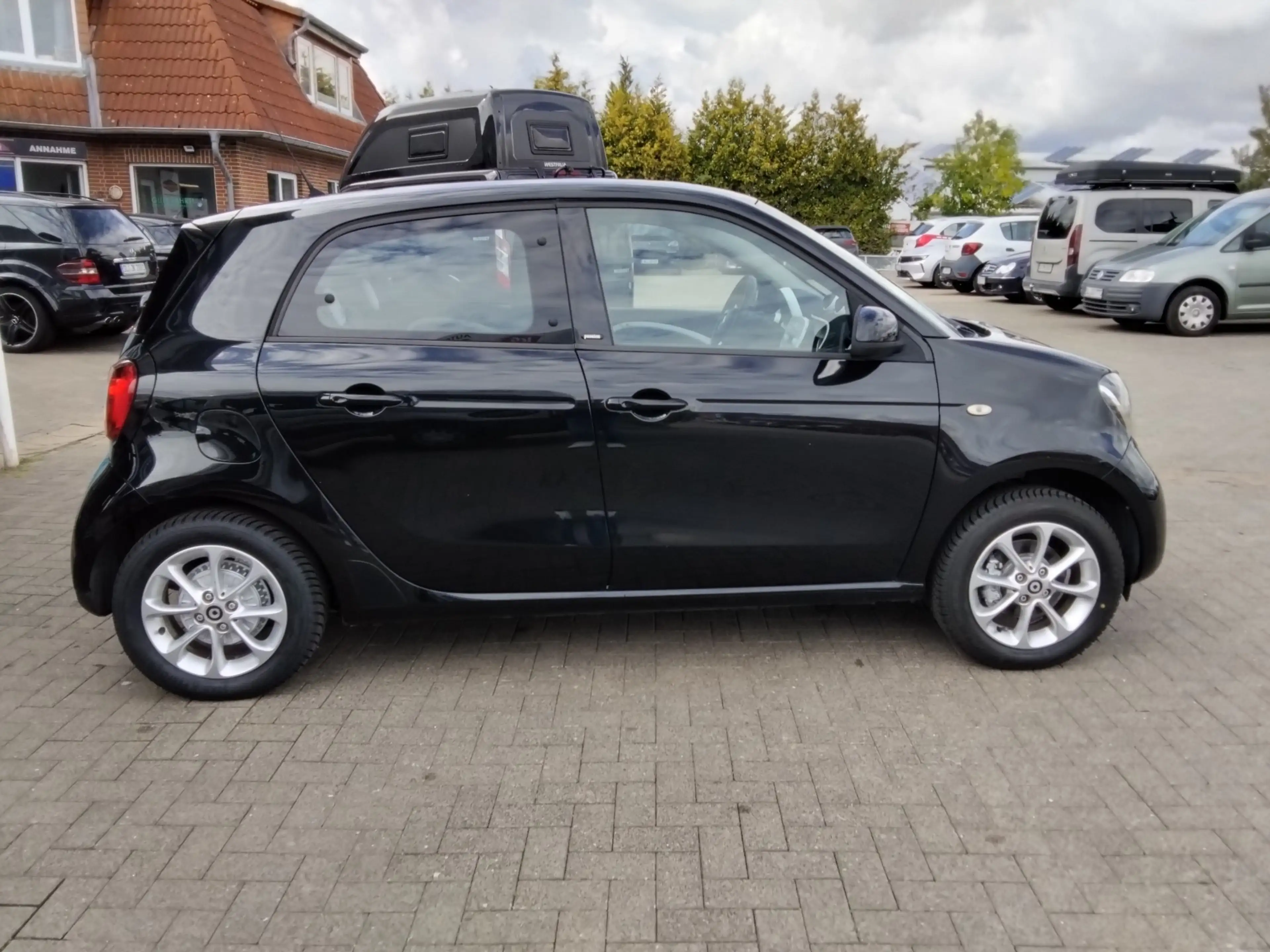 smart forFour 1.0 Passion-Line/SHZG/Bluetooth/Tempomat/LED — photo 6
