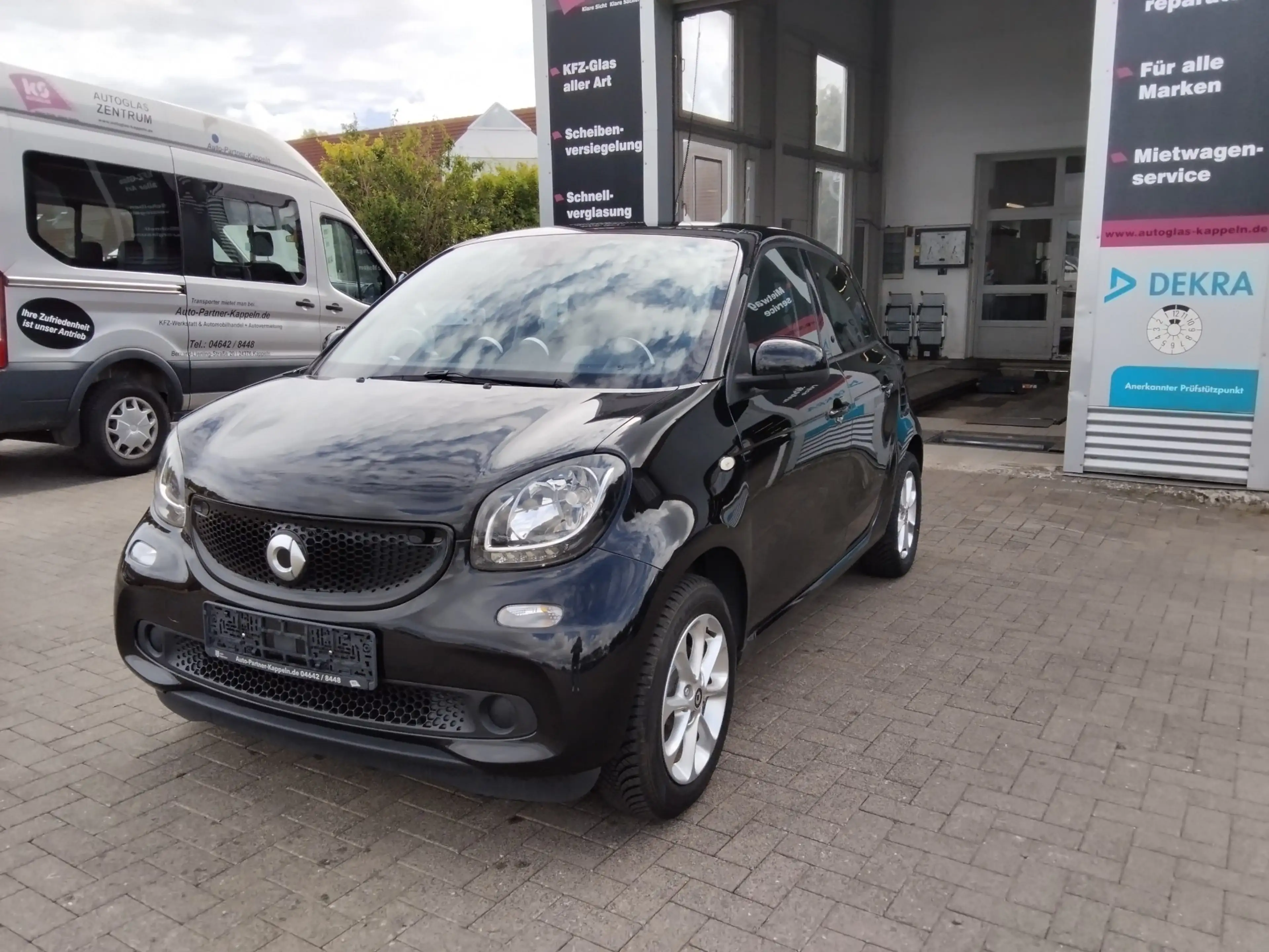 smart forFour 1.0 Passion-Line/SHZG/Bluetooth/Tempomat/LED — photo 3