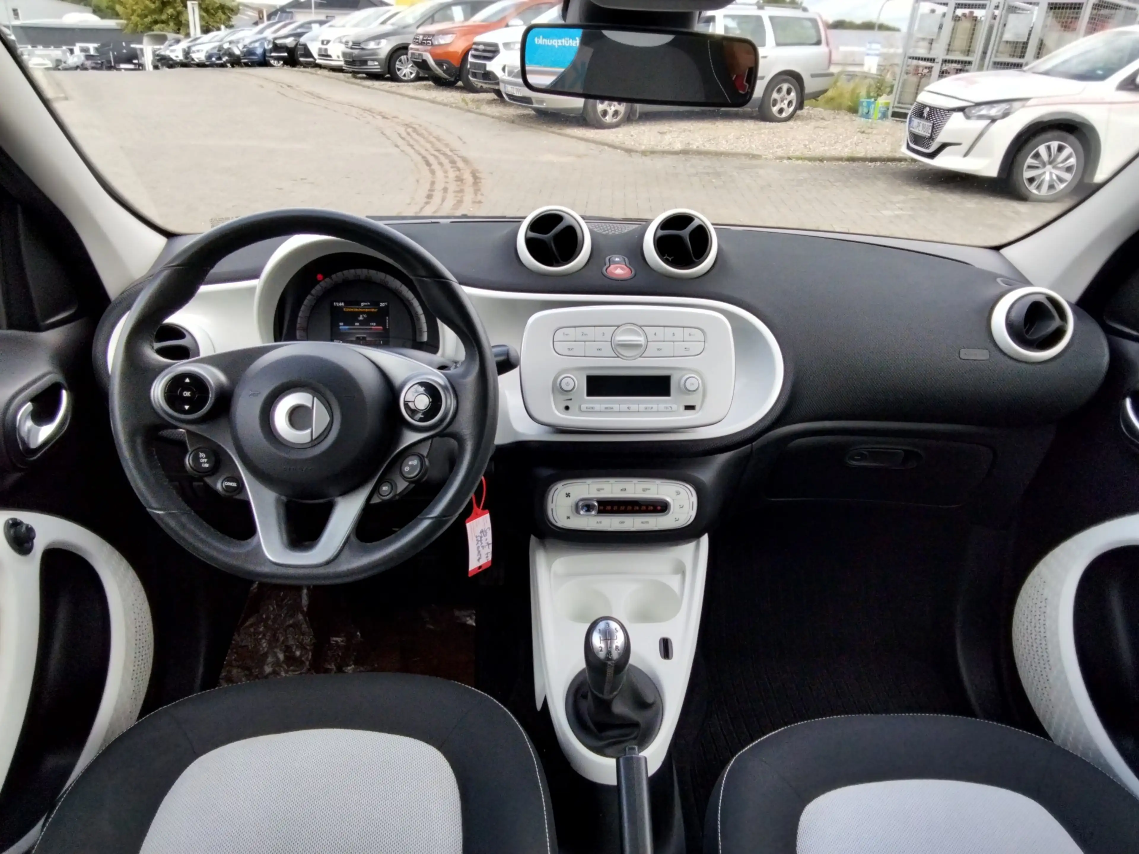 smart forFour 1.0 Passion-Line/SHZG/Bluetooth/Tempomat/LED — photo 10