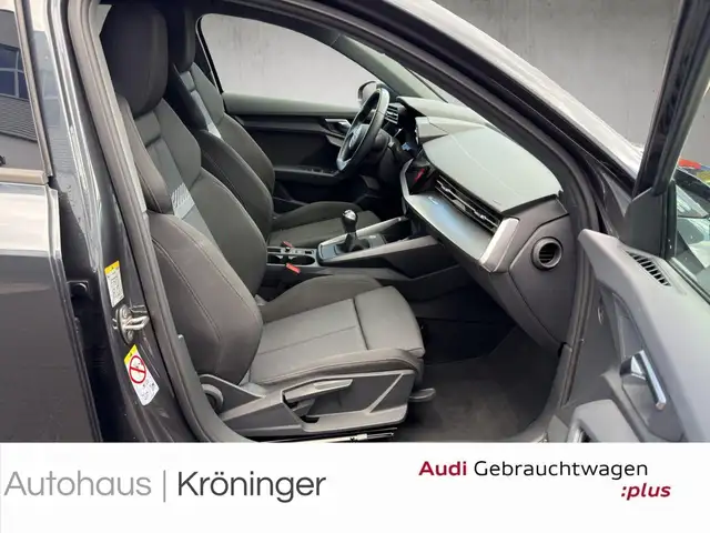 Audi A3 view 9