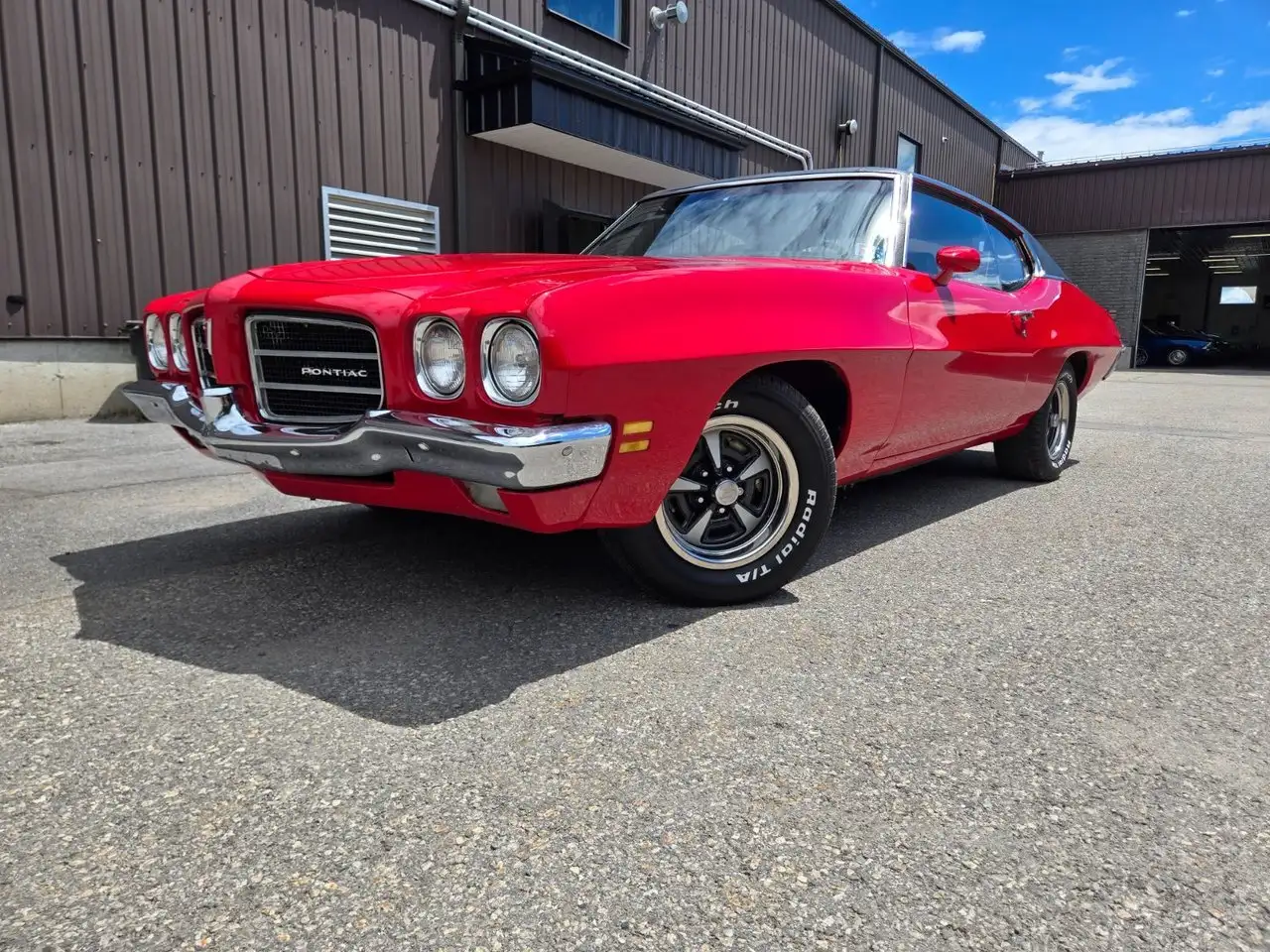 Pontiac Lemans снимка Pontiac Lemans