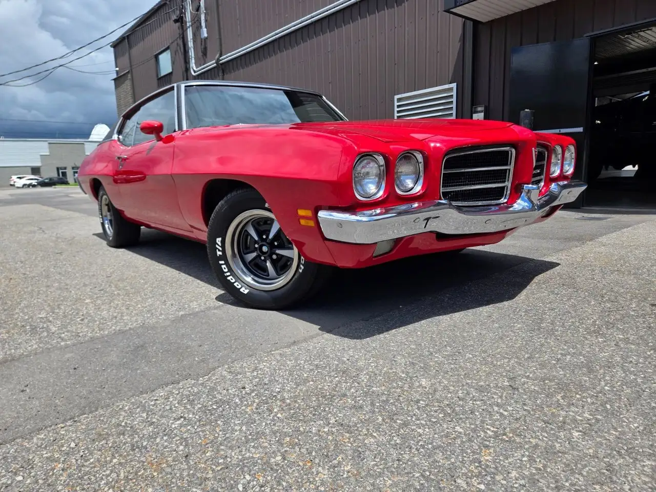 Pontiac Lemans снимка Pontiac Lemans