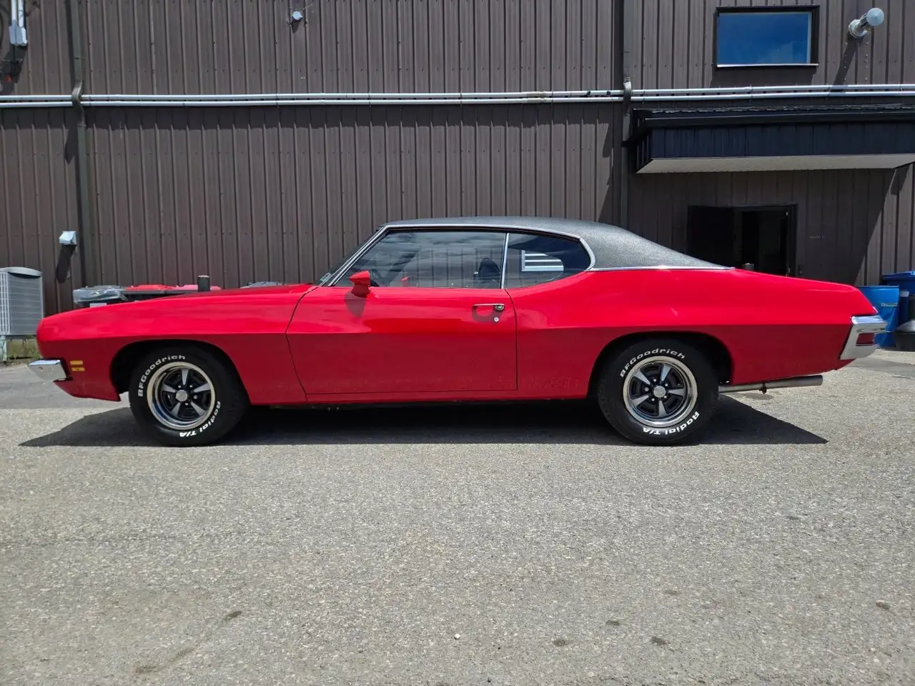 Pontiac Lemans снимка Pontiac Lemans