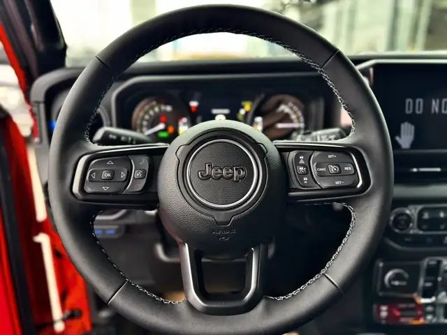 Jeep Wrangler view 15