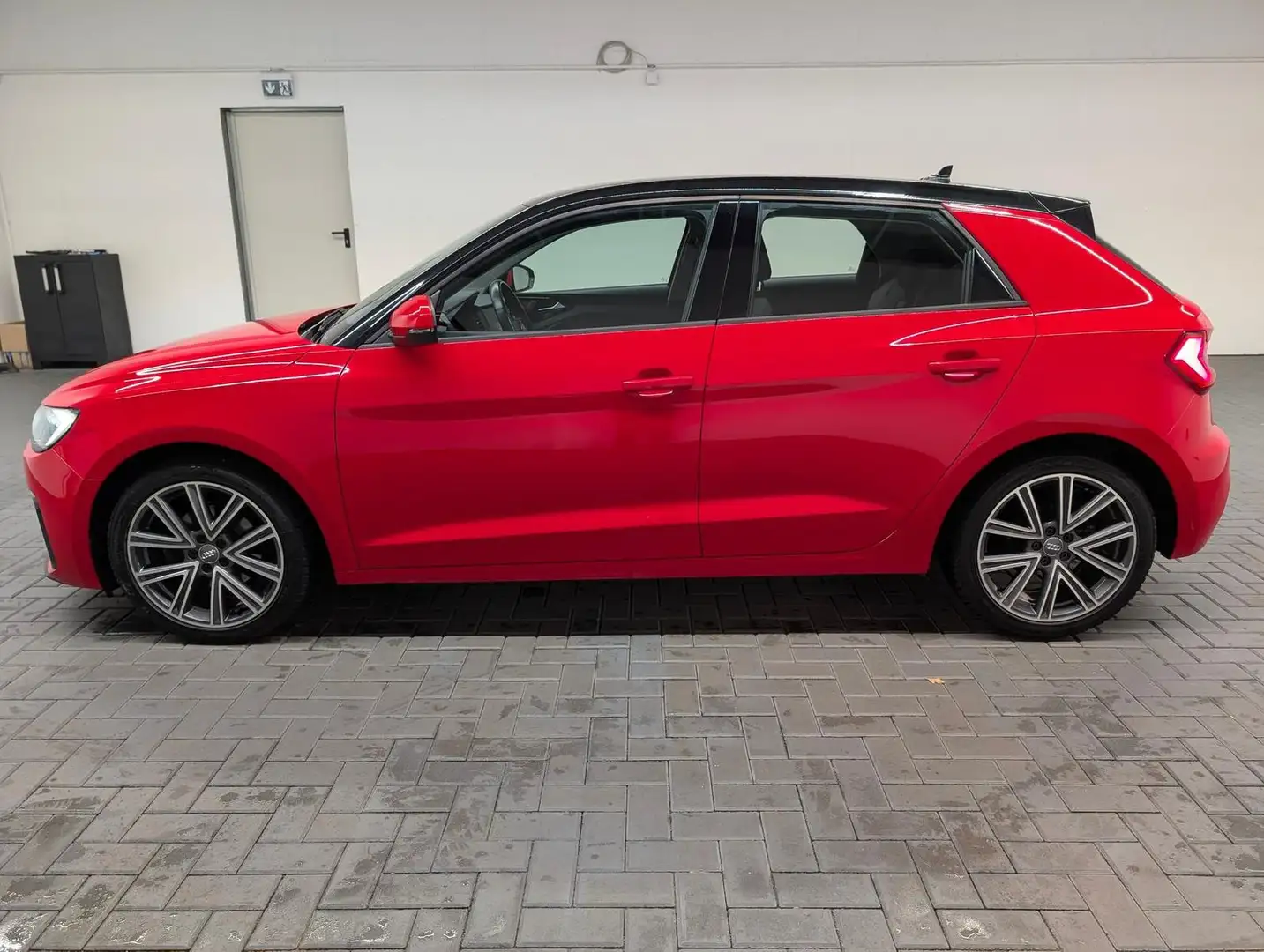Audi A1 Sportback LED/Navi/VirCo/SHZ/Tempomat Rot - 2