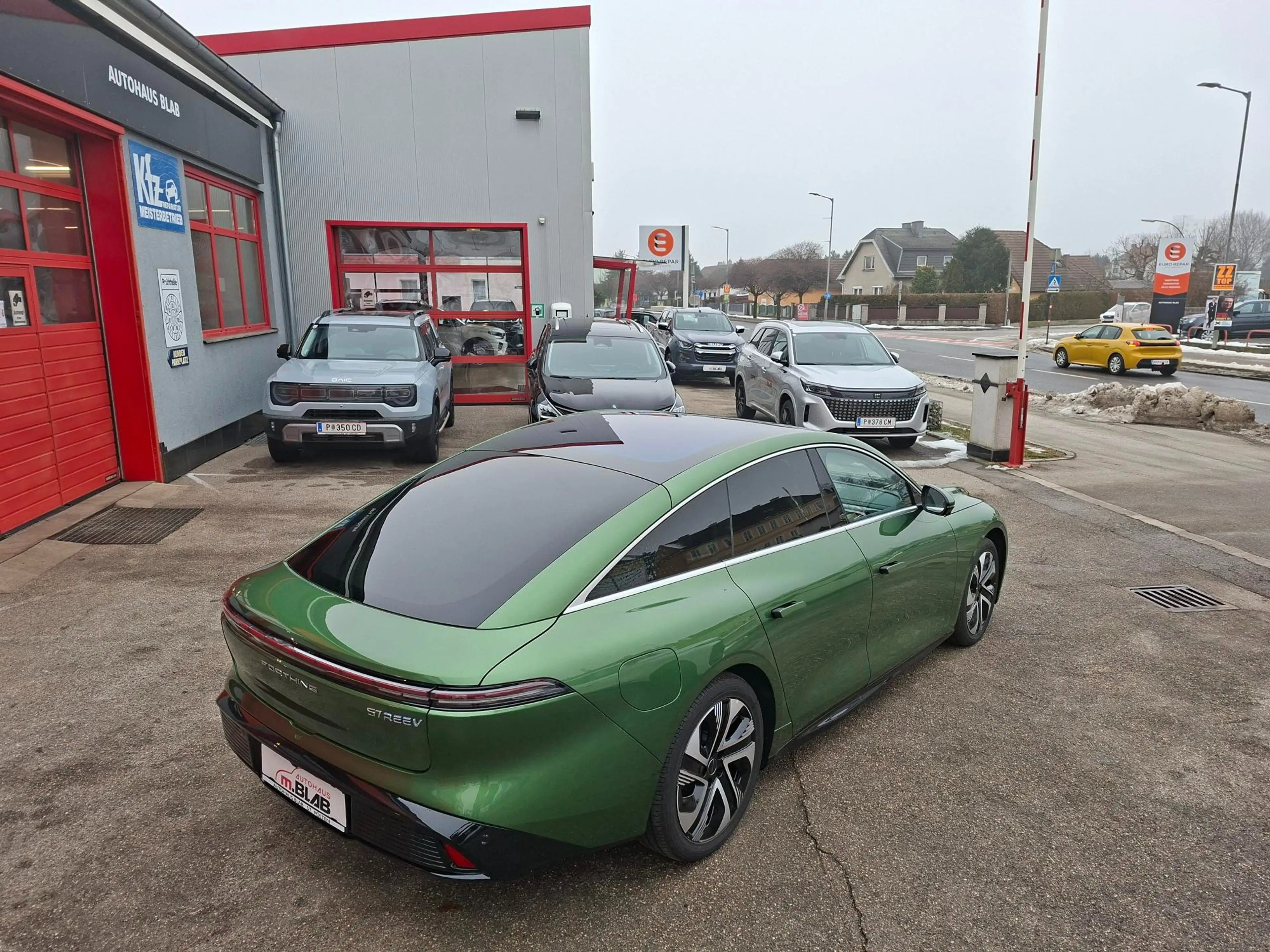 Forthing Forthing S7 REEV * RANGE EXTENDER Elektro * — photo 13