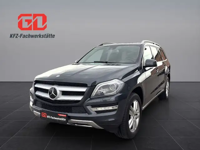 Mercedes-Benz GL 350 4 Matic, 7 Sitzer , elektr.AHK , 360 Grad